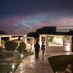 Votsalo - Semi Based With Indoor Garden - Part Of White Dunes Luxury Boutique Bed & Breakfast 4*